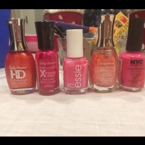 Nell polish - Picture 1 of 1